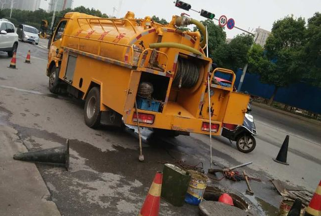 ������ѹ��ͨ